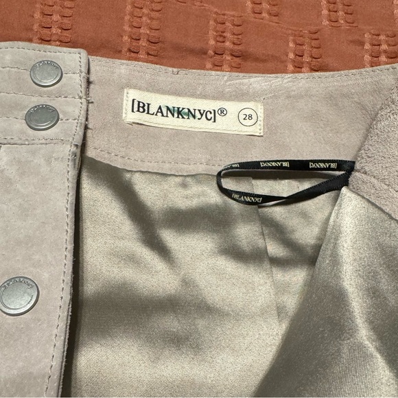 Blank NYC | Women’s Genuine Leather Beige Mini Skirt | Sz 28 - Picture 6 of 13